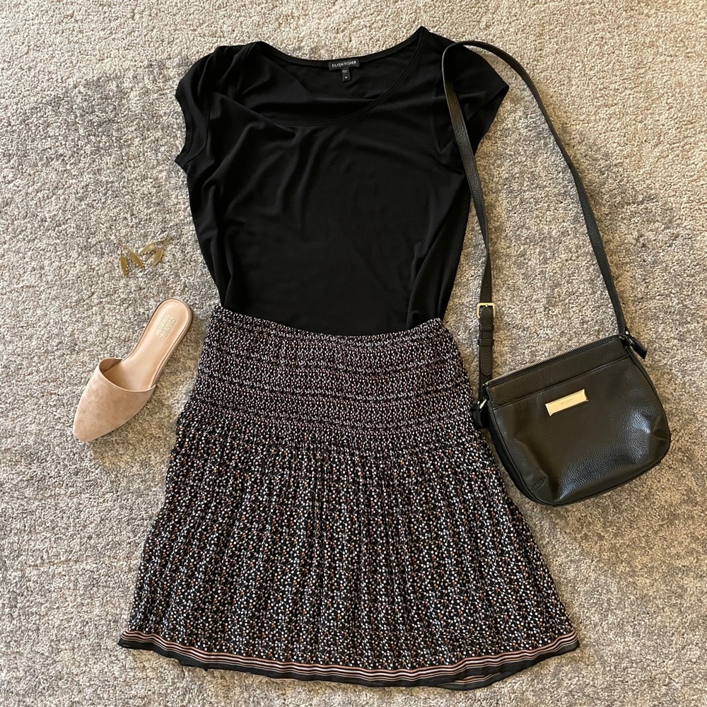 Max Studio pleated skirt